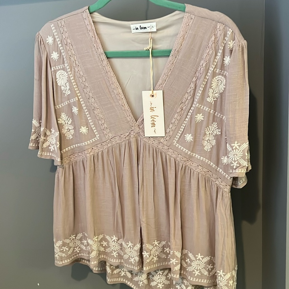 NEW In Bloom Blouse Large